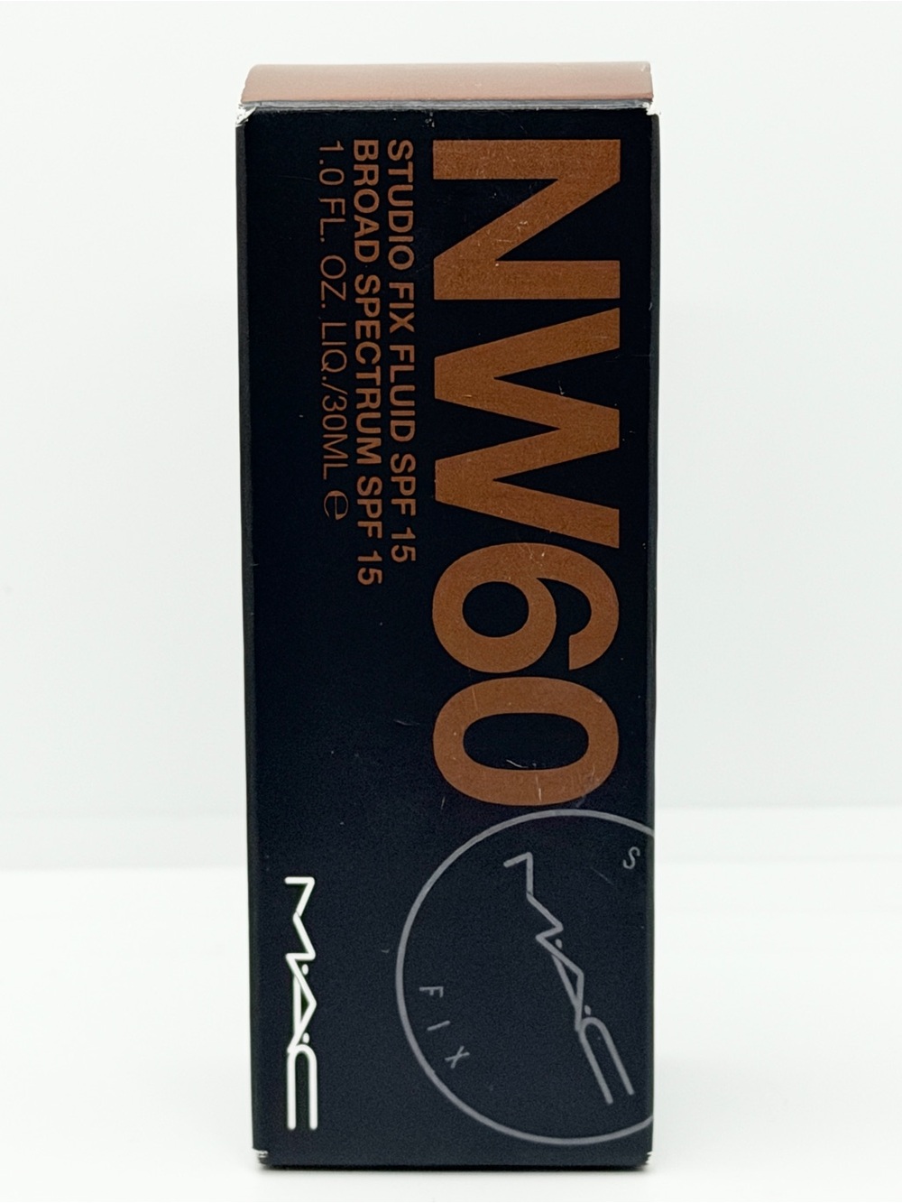 NW60 Mac Studio Fix SPF 15 24HR Matte Foundation Oil Control Brand New in Box